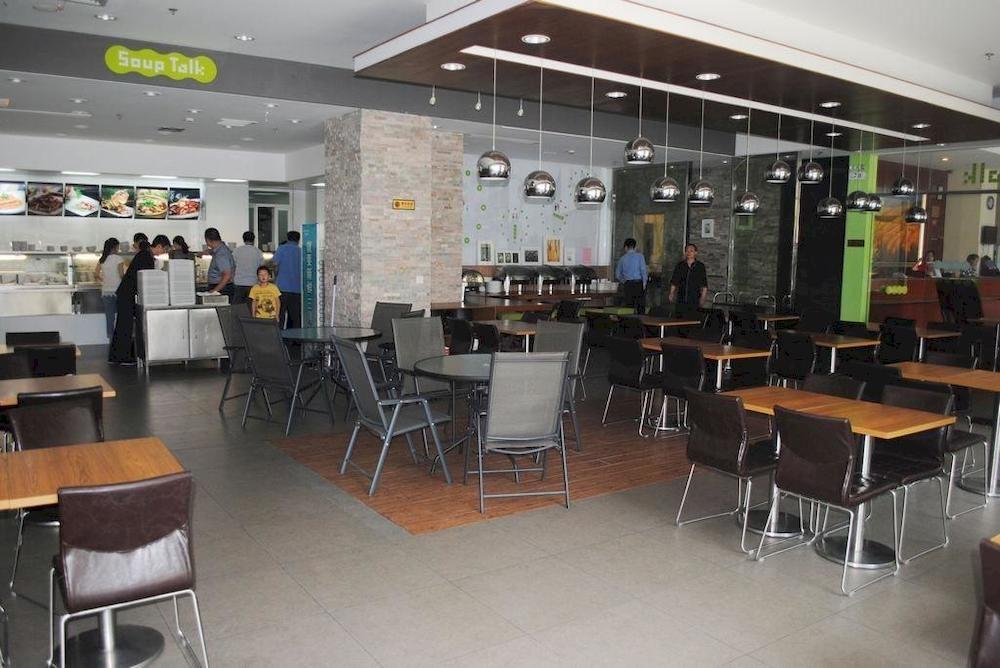 Hanting Express Shanghai Middle Sichuan Road Exterior foto